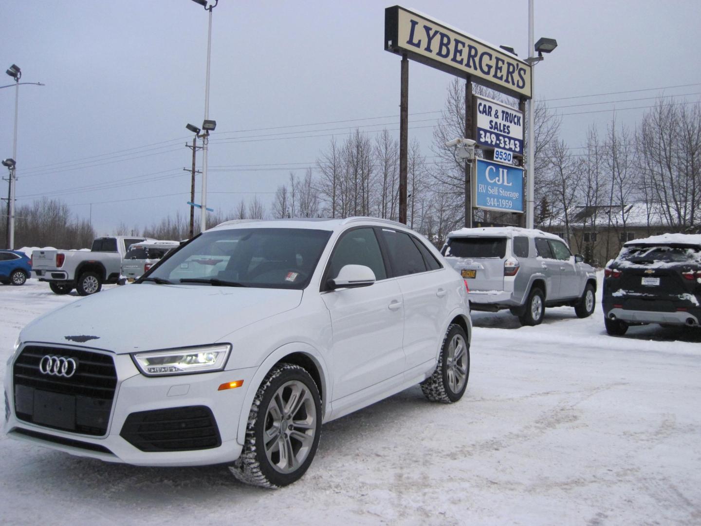 2018 white /black Audi Q3 sport premium plus (WA1HCCFS9JR) , located at 9530 Old Seward Highway, Anchorage, AK, 99515, (907) 349-3343, 61.134140, -149.865570 - Nice Audi Q3 front wheel drive come take a test drive - Photo#0